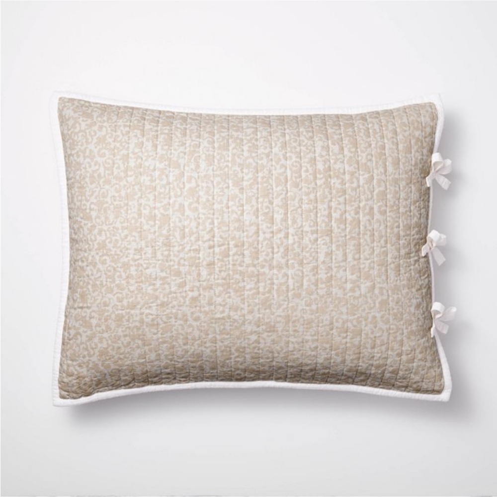 Decorative Border Cotton-Slub Quilt Sham Neutral - Threshold with Studio McGee